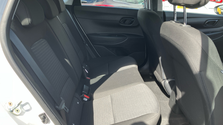 Hyundai i20 1.0T GDi 48V MHD SE Connect 5dr Petrol Hatchback